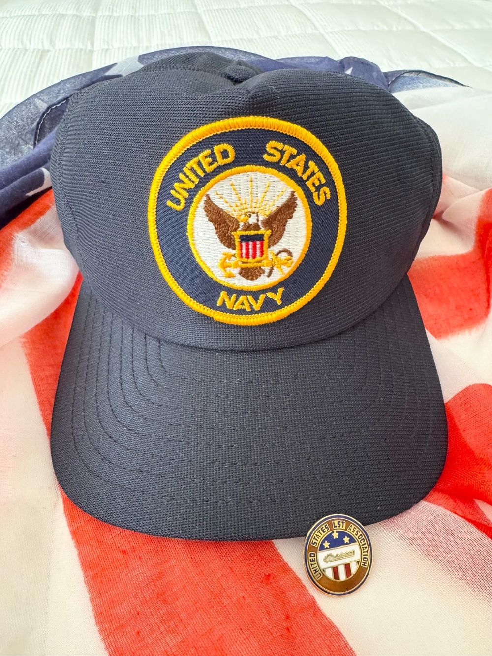 Vintage Style US Navy Embroidered Ball Cap (Unworn) & LST Association Pin Set
